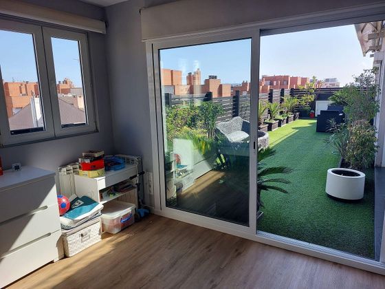 Foto 2 de Àtic en venda a Sarrià de 2 habitacions amb terrassa i ascensor