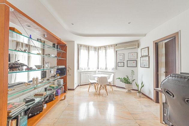 Foto 1 de Piso en venta en Sant Gervasi - Galvany de 5 habitaciones con garaje y balcón