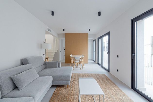 Foto 2 de Dúplex en venda a Masnou de 3 habitacions amb terrassa i garatge