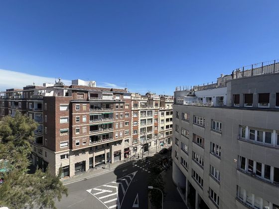 Foto 2 de Venta de ático en Sarrià de 2 habitaciones con terraza y aire acondicionado