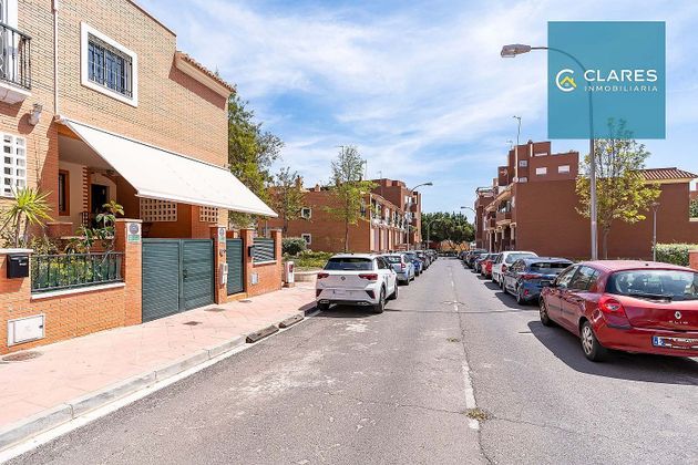 Foto 1 de Casa en venda a Piedras Redondas – Torrecárdenas de 5 habitacions amb terrassa i garatge