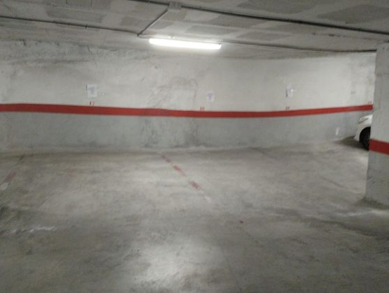 Foto 2 de Venta de garaje en calle De la Mare de Déu de Port de 14 m²