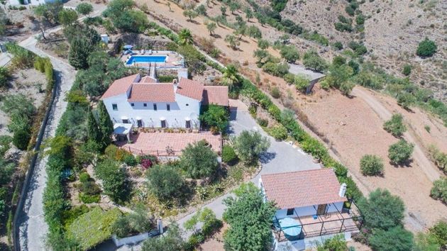Foto 2 de Venta de casa rural en Pizarra de 5 habitaciones con terraza y piscina