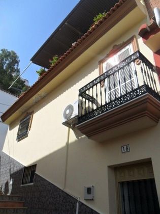 Foto 1 de Casa adossada en venda a Cártama de 4 habitacions amb terrassa i aire acondicionat