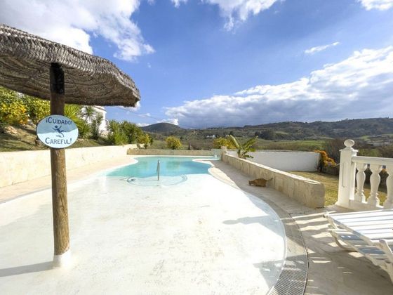 Foto 2 de Venta de casa rural en Coín de 6 habitaciones con piscina y jardín