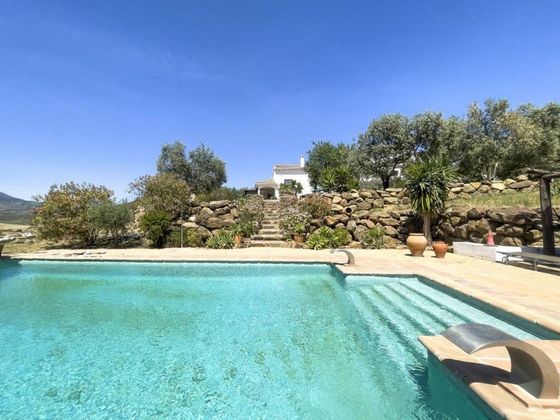 Foto 1 de Casa rural en venda a Casarabonela de 7 habitacions amb terrassa i piscina