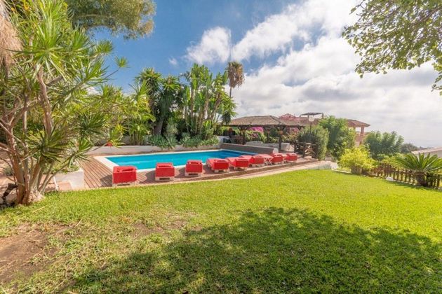 Foto 1 de Xalet en venda a Benalmádena pueblo de 7 habitacions amb terrassa i piscina
