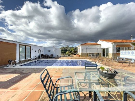 Foto 1 de Casa rural en venda a Coín de 6 habitacions amb terrassa i piscina