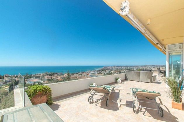 Foto 1 de Ático en venta en Torreblanca del Sol de 3 habitaciones con terraza y piscina