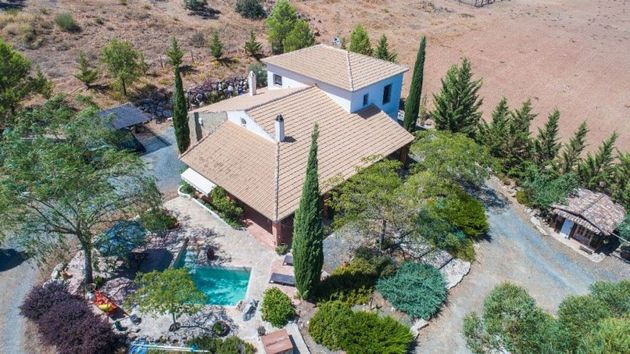 Foto 1 de Casa rural en venda a Archidona de 8 habitacions amb terrassa i piscina
