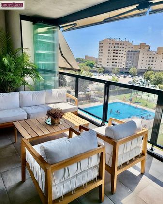 Foto 1 de Piso en venta en calle Músico Vicente Spiteri de 3 habitaciones con terraza y piscina