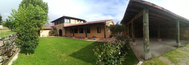 Foto 2 de Casa rural en venda a Candeleda de 4 habitacions amb terrassa i jardí