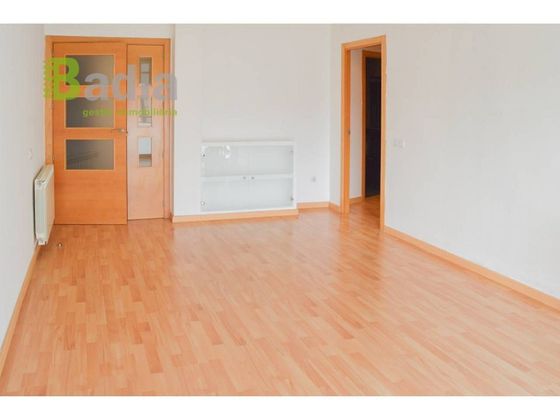 Foto 2 de Piso en venta en Alcarràs de 3 habitaciones con garaje y ascensor