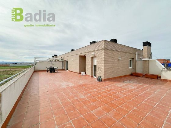 Foto 1 de Dúplex en venta en Alcarràs de 3 habitaciones con terraza y piscina
