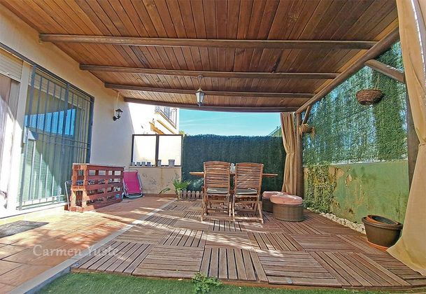 Foto 2 de Casa adossada en venda a Pinos de Alhaurín - Periferia de 4 habitacions amb terrassa i piscina