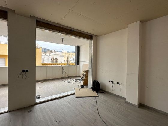 Foto 2 de Piso en venta en calle De Los Medicos de 3 habitaciones con terraza y ascensor