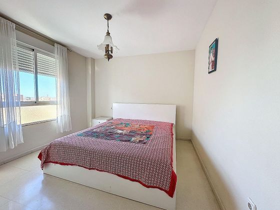Foto 2 de Pis en venda a calle Eñe de 4 habitacions amb terrassa i garatge