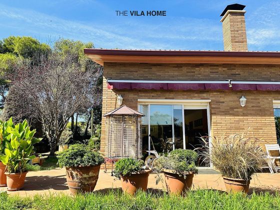 Foto 2 de Xalet en venda a L'Aragai - Prat de Vilanova de 7 habitacions amb terrassa i piscina