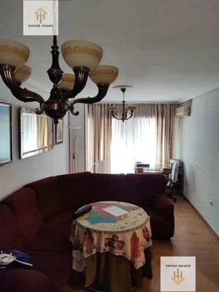 Foto 2 de Pis en venda a Centro - Cáceres de 4 habitacions amb garatge i calefacció