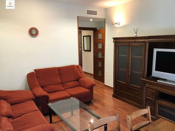 Foto 2 de Dúplex en venda a Malpartida de Cáceres de 4 habitacions amb balcó i aire acondicionat
