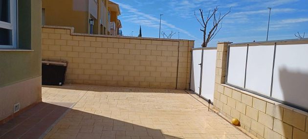 Foto 1 de Casa en venta en Chinchilla de Monte-Aragón de 4 habitaciones con terraza y piscina