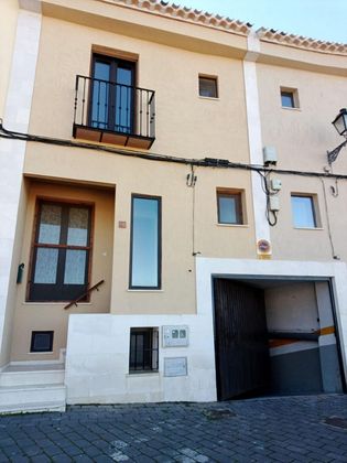Foto 1 de Casa en venta en Chinchilla de Monte-Aragón de 3 habitaciones con balcón y calefacción