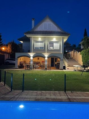 Foto 2 de Xalet en venda a Simon Verde de 6 habitacions amb terrassa i piscina