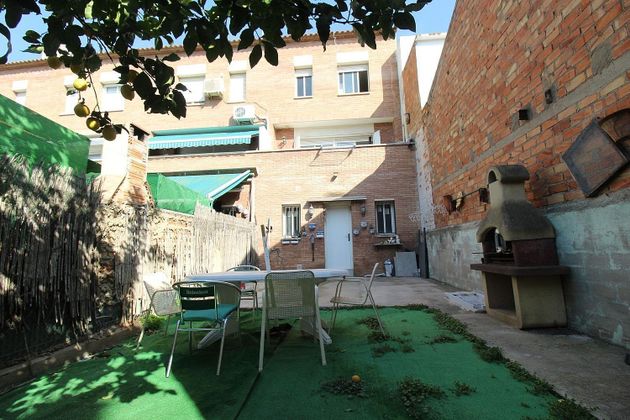 Foto 1 de Xalet en venda a Les Roquetes de 5 habitacions amb terrassa i garatge