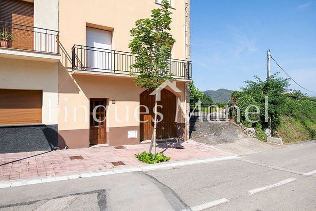 Foto 1 de Casa en venta en calle De Figueres de 4 habitaciones con terraza y balcón