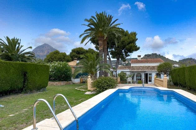 Foto 1 de Xalet en venda a Montgó - Partida Tosal de 3 habitacions amb terrassa i piscina