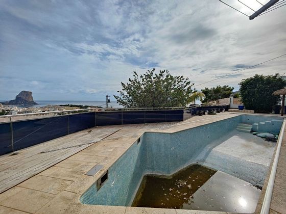 Foto 2 de Xalet en venda a calle Partida Les Cucarres de 4 habitacions amb terrassa i piscina