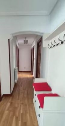 Foto 1 de Piso en venta en Errekaldeberri - Larraskitu de 3 habitaciones con calefacción y ascensor