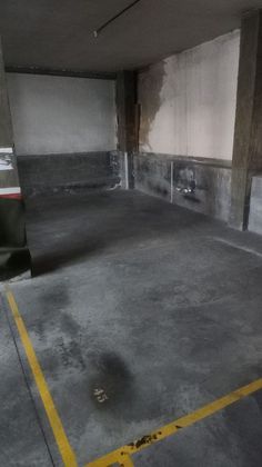 Foto 2 de Venta de garaje en Cementiri Vell de 10 m²