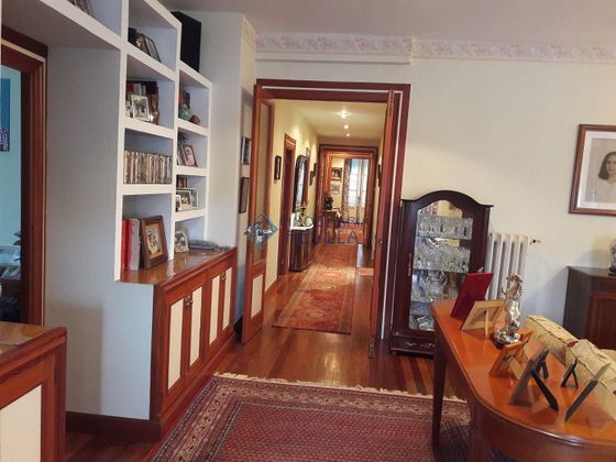 Foto 2 de Piso en venta en Portugalete de 4 habitaciones con garaje y calefacción