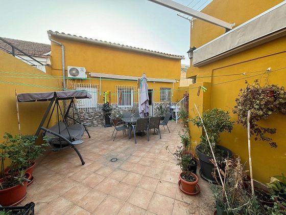 Foto 2 de Casa en venta en Parque de la Ermita - Parque de San Roque de 2 habitaciones con terraza y aire acondicionado