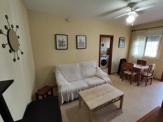 Foto 1 de Pis en venda a calle Llante de Abajo de 2 habitacions amb garatge i mobles