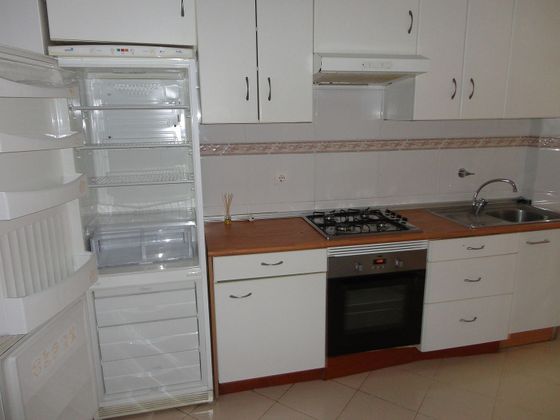 Foto 2 de Pis en venda a Arteagabeitia - Retuerto - Kareaga de 3 habitacions amb garatge i balcó