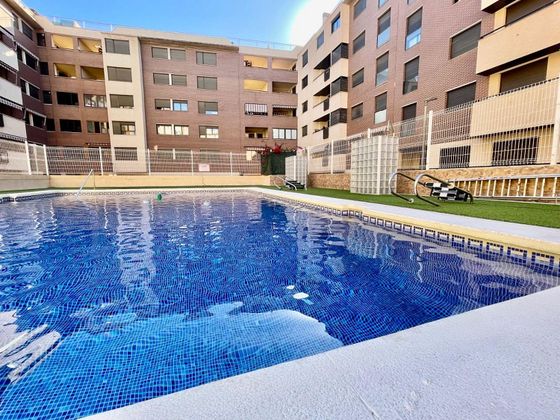 Foto 2 de Piso en venta en Águilas ciudad de 2 habitaciones con piscina y garaje