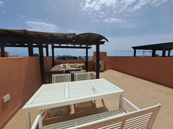 Foto 1 de Venta de ático en Cala Marqués de 2 habitaciones con terraza y piscina