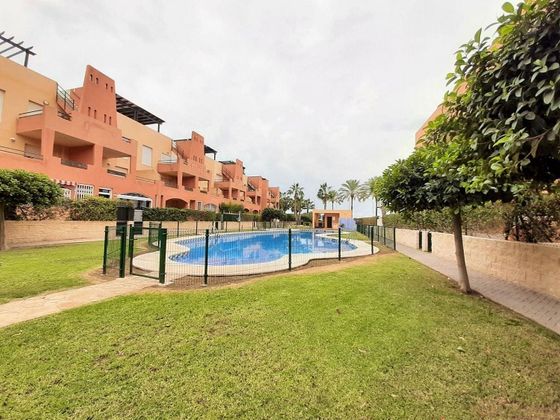 Foto 2 de Venta de ático en Cala Marqués de 2 habitaciones con terraza y piscina