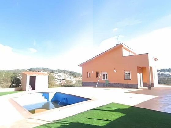 Foto 2 de Xalet en venda a Olèrdola de 4 habitacions amb terrassa i piscina