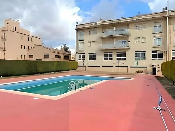 Foto 1 de Piso en venta en Sant Martí Sarroca de 4 habitaciones con terraza y piscina