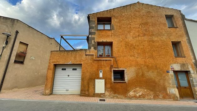 Foto 1 de Casa en venda a Vilamalla de 3 habitacions amb terrassa