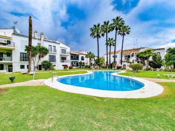 Foto 1 de Pis en venda a calle Nueva Andalucia de 3 habitacions amb terrassa i piscina