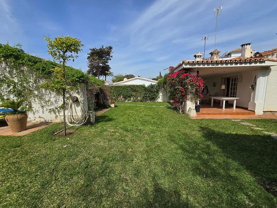 Foto 1 de Casa adossada en venda a Elviria de 2 habitacions amb terrassa i garatge