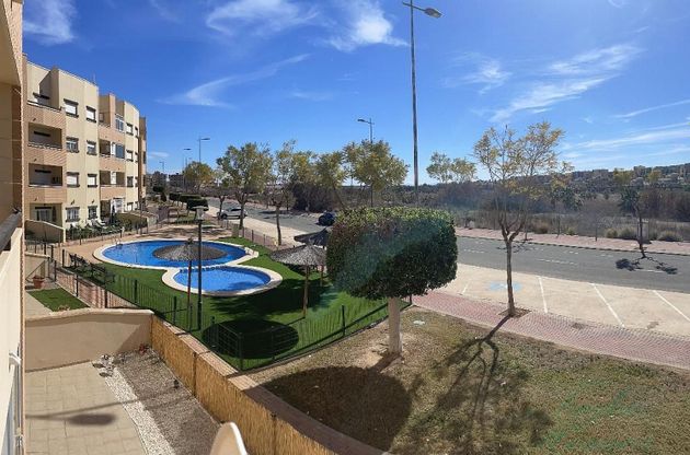 Foto 2 de Venta de piso en calle Collado Jerónimos de 2 habitaciones con terraza y piscina