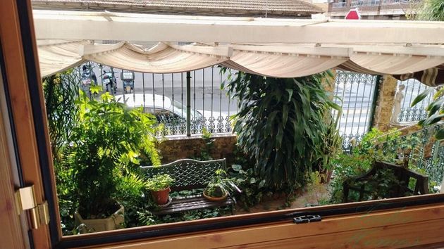 Foto 2 de Xalet en venda a calle Azorín de 4 habitacions amb terrassa i jardí