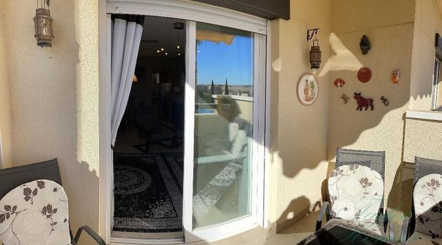 Foto 2 de Piso en venta en calle Alcacil de 3 habitaciones con terraza y piscina