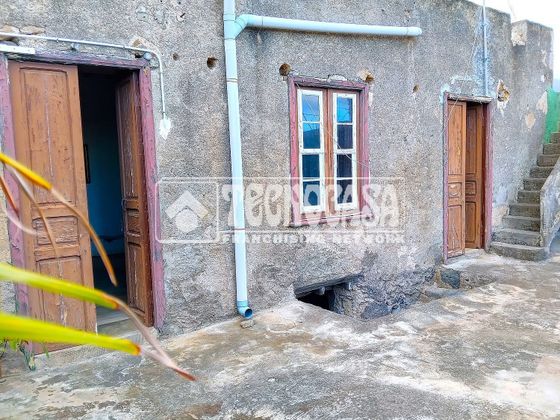 Foto 1 de Casa rural en venta en Güímar de 2 habitaciones con terraza y garaje