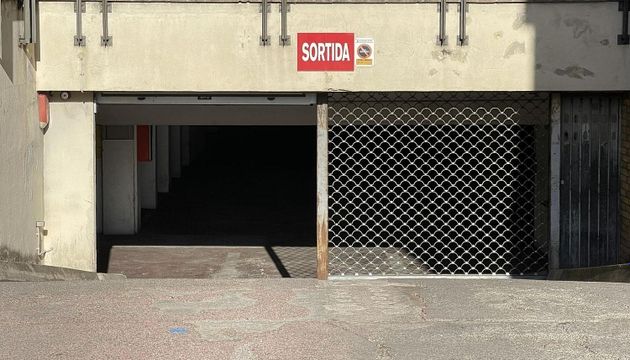 Foto 1 de Garaje en venta en calle Abat Racimir de 19 m²